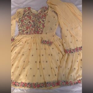 Desi kids floral yellow Sharara Pakistani / Indian